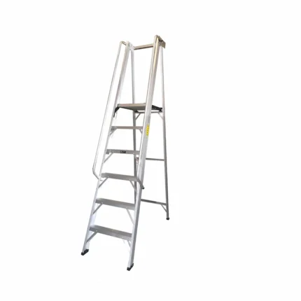 Escalera Tipo Plataforma Plegable de Aluminio